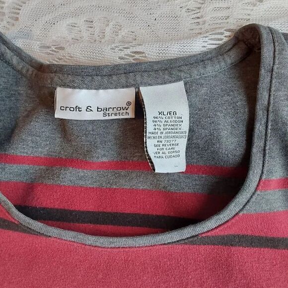 Three top bundle- Sz XL - Picture 3 of 13